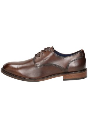 Chaussure de ville en cuir marron avec une finition lisse, un bout arrondi, un laçage, des coutures contrastées et un petit talon en bois.