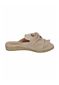 Beige slip-on sandal made of suede with a knotted front design, jute-wrapped sole, and a flat heel. Clean lines and soft texture.