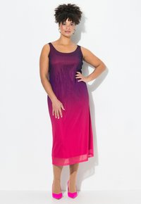 MIAMODA ÄRMELLOSE FARBVERLAUF - Vapaa-ajan mekko - hibiscus pink