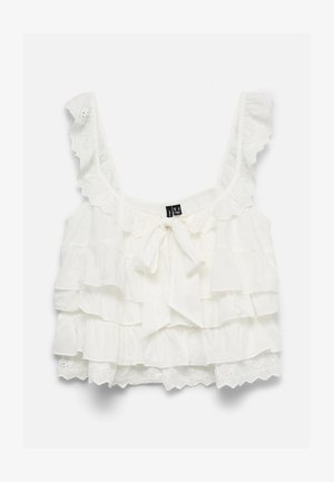 Top scurt alb fără mâneci, cu straturi cu volane, dantelă cu ochiuri pe bretele și tiv, și un detaliu de fundă legată frontal.