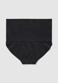 Slip a vita nera realizzato in tessuto morbido. Presenta una texture liscia e un design senza cuciture, con una forma arrotondata e una vita elastica.