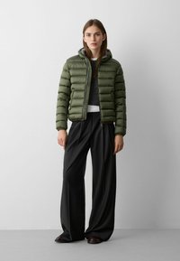 Colmar Originals WITH ATTACHED   - Pūkinė striukė - olive