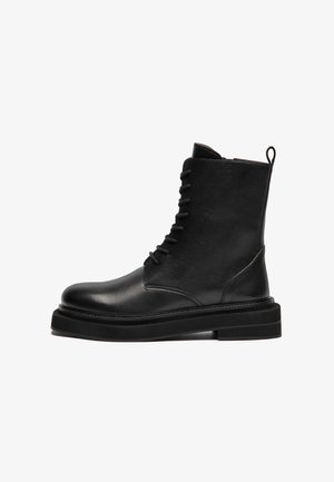 Gležnjače s vezicama - black