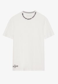 Unselected, white