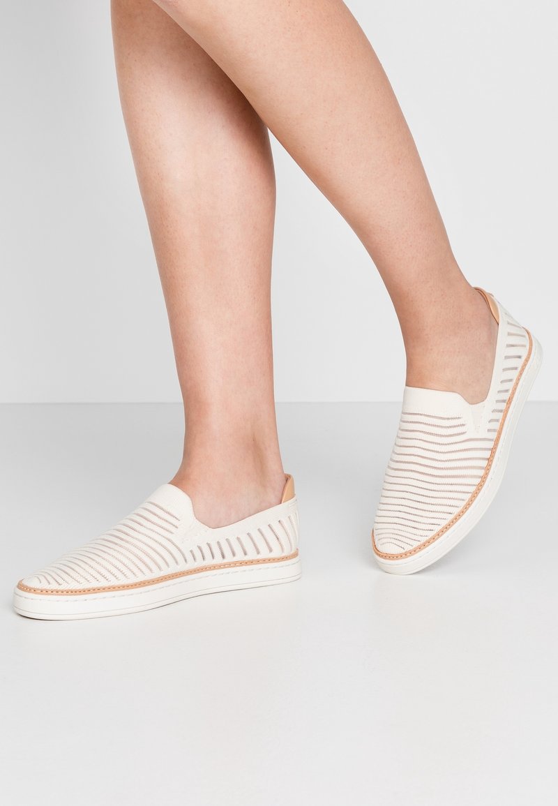 UGG Polobotky - off-white