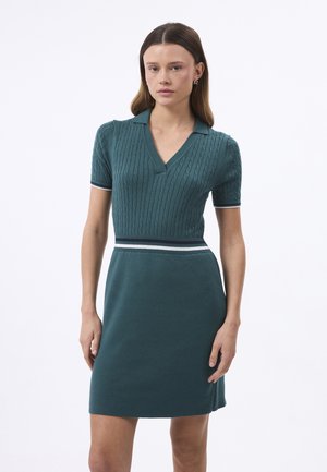 Jumper dress - green