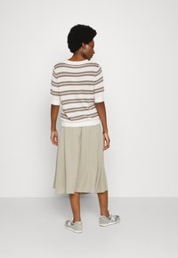 Lounge Nine BALLOU STRIPED - Camisola - vintage khaki