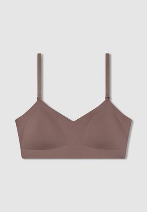 Bralette marrone senza cuciture con coppe triangolari, spalline regolabili e una superficie liscia. Senza ferretto né imbottitura, design minimalista.