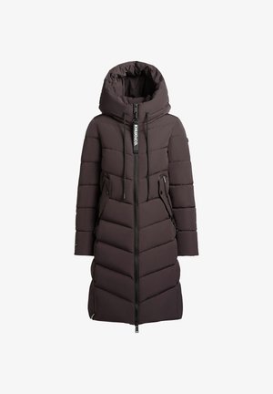 Langer, dunkelbrauner Daunenmantel mit Kapuze. Hat ein diagonales Steppmuster, zwei Fronttaschen und einen durchgehenden Reißverschluss. Markenlogo am Reißverschlussgriff.