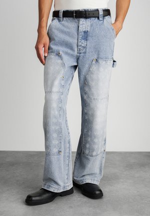 DIAMONDS AND DOLLARS PANT - Džínsy Carpenter - light blue wash