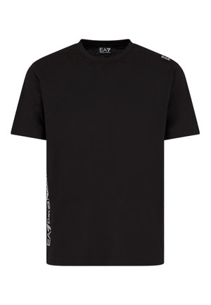 T-shirt nera in cotone con scollatura a girocollo. Presenta un logo stampato sulla spalla sinistra e un design verticale sul lato.