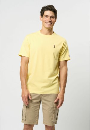 NORD - T-shirts - pale banana