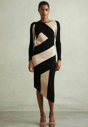 Reiss JEM BLOCK ASYMMETRIC MIDI - Etui-jurk - black camel