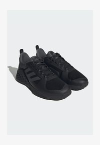 Unselected, core black/grey six