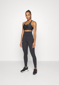 Under Armour MERIDIAN ULTRA - Tamprės - black/white