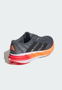 adidas Performance STELLA nero