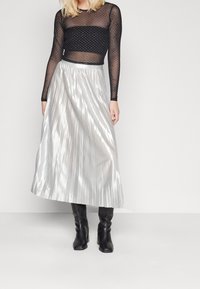 ONLY Långärmad tröja - black