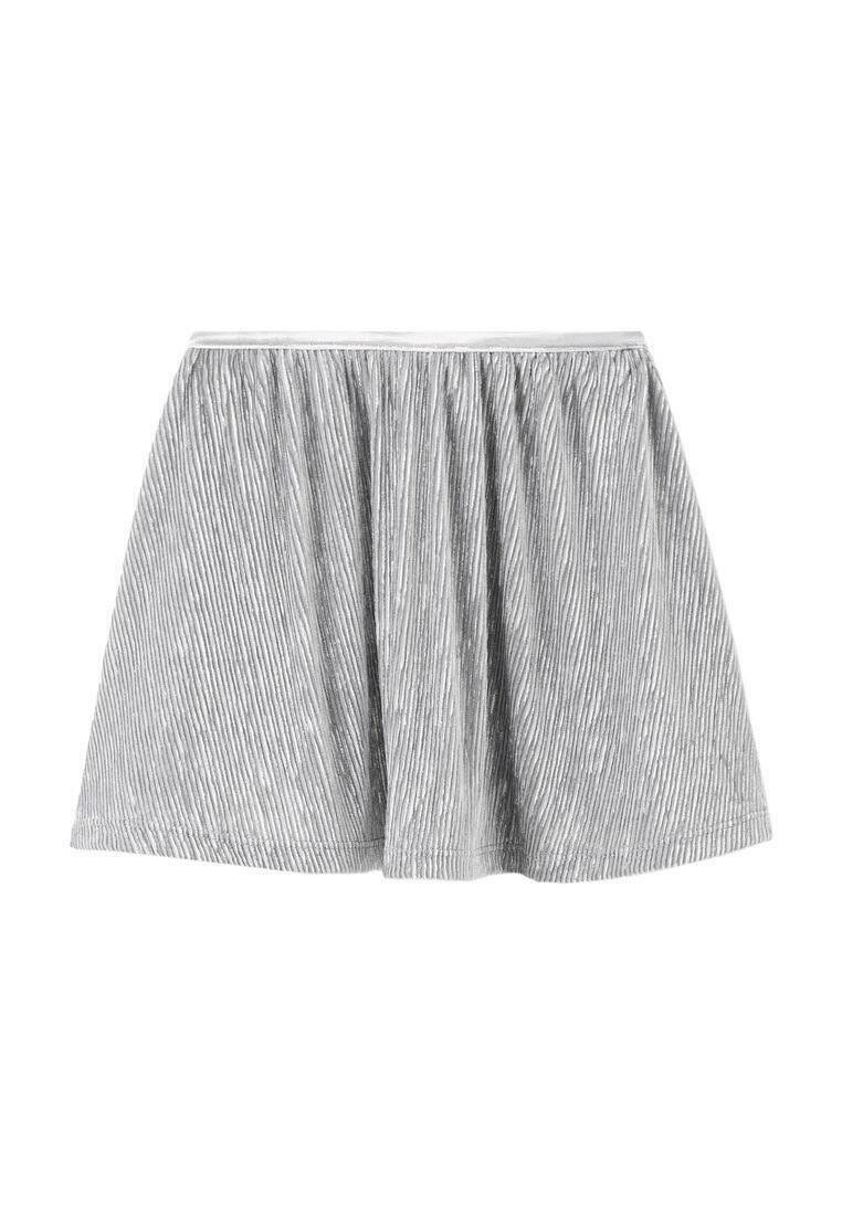 Fustă mini plisată gri, cu un model texturat de dungi orizontale. Dispune de un brâu elastic pentru o potrivire confortabilă.
