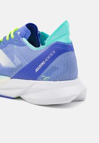 adidas Performance ADIZERO ADIOS 8 WOMEN - Scarpe da corsa su strada - blue spark/zero metallic/flash aqua