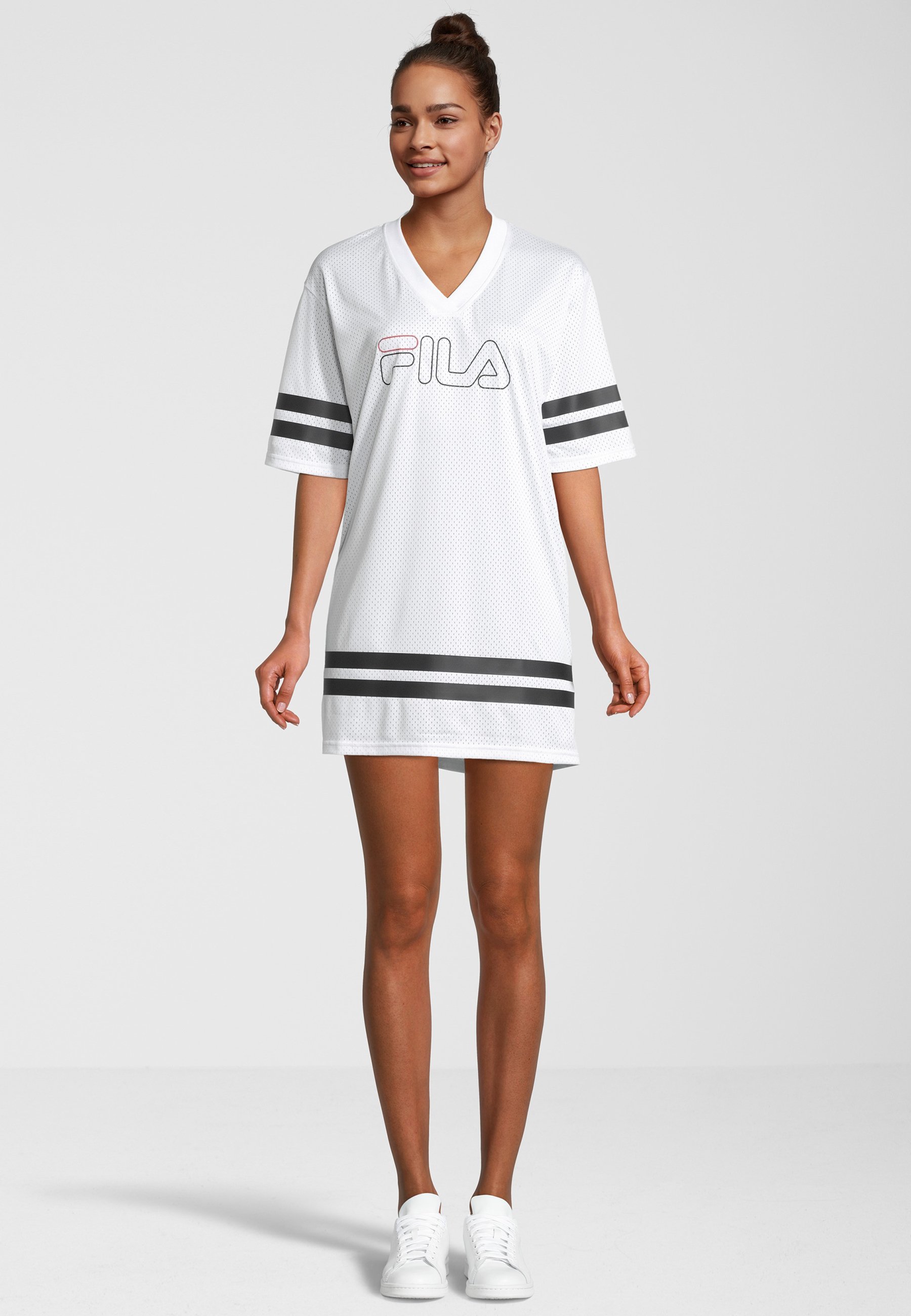 robe fila blanche
