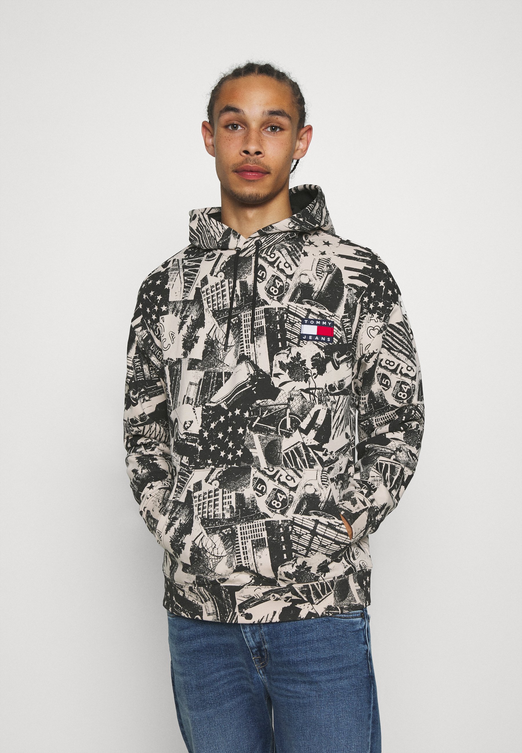 tommy hilfiger all over print hoodie 