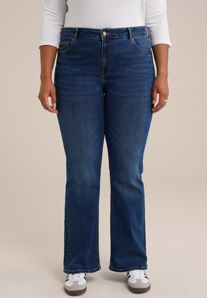 Donkerblauwe denim jeans met een recht pijpdesign, voorzien van voorzakken, riemlussen, een knoopsluiting en contrasterende stiksels.