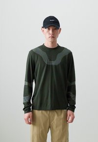 Thumbnail Image 2