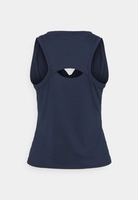 Débardeur athlétique bleu marine sans manches avec dos nageur et une découpe triangulaire sous les omoplates.