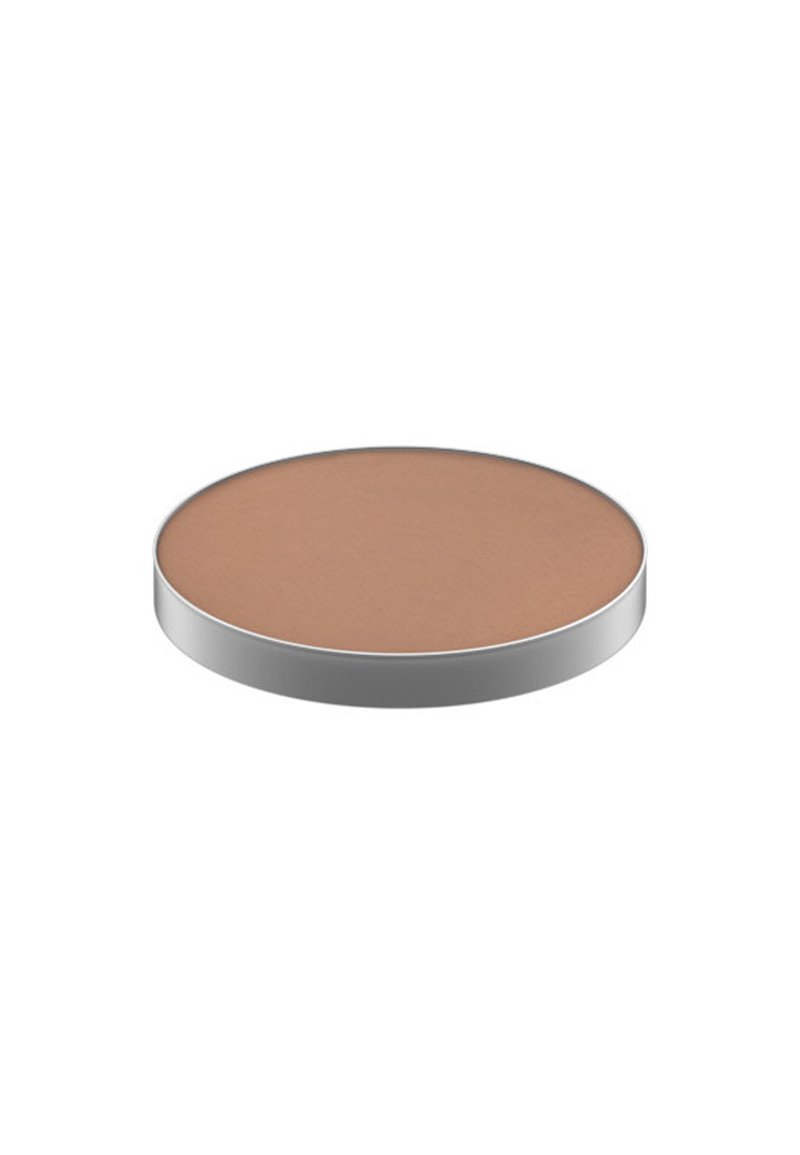 Poudre compacte ronde avec une surface lisse et mate dans une teinte marron chaud. Cerclage en aluminium, présentant un design élégant et une esthétique minimaliste.