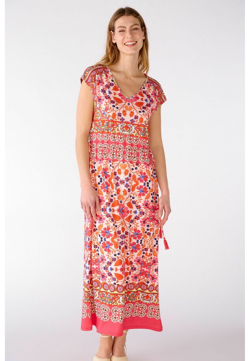 Oui IN SILKY TOUCH QUALITÄT Maxikleid pink orange/orange Zalando.at
