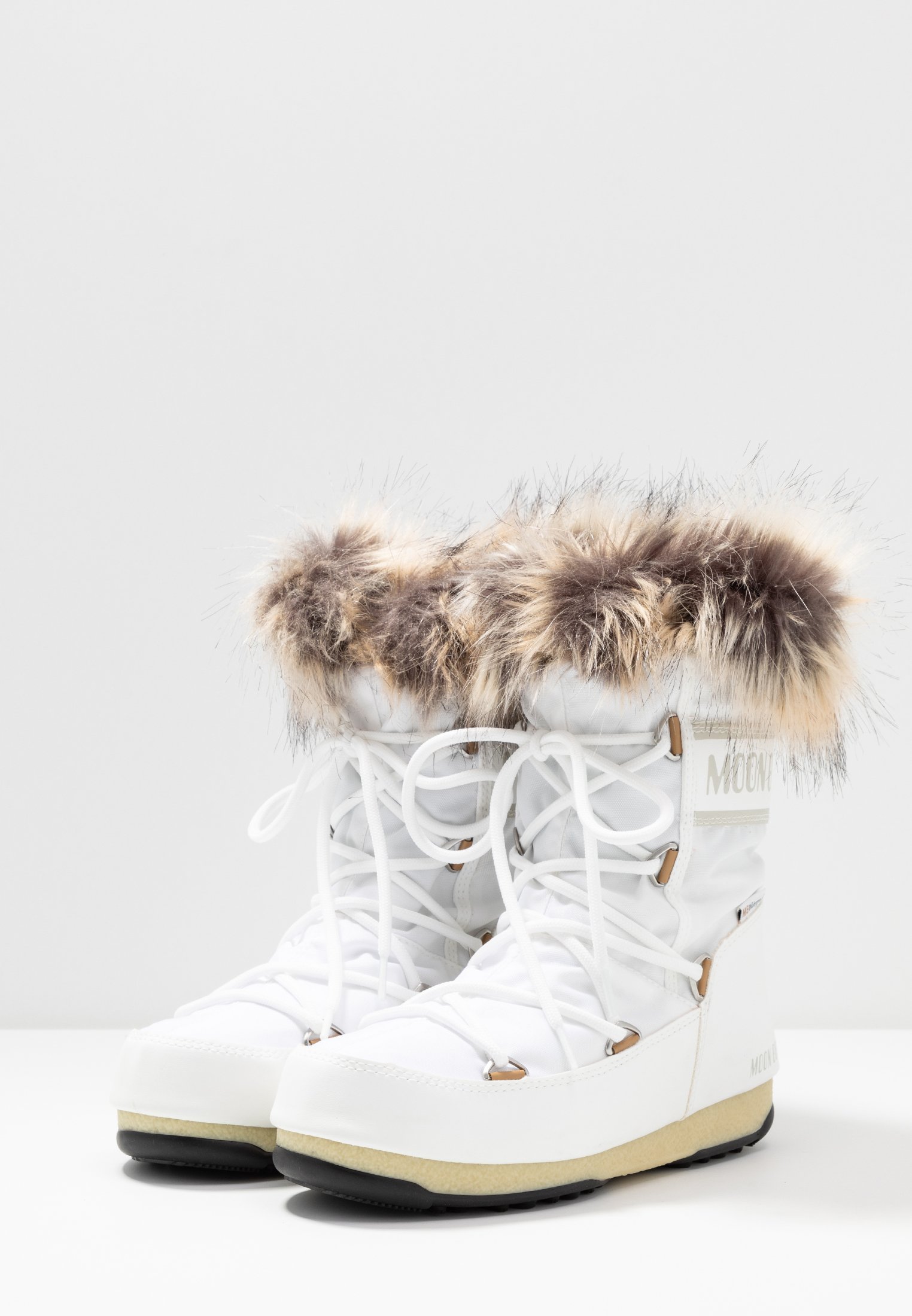 winter white boots