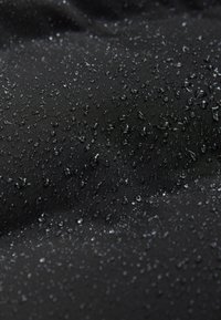 Unausgewählt, black