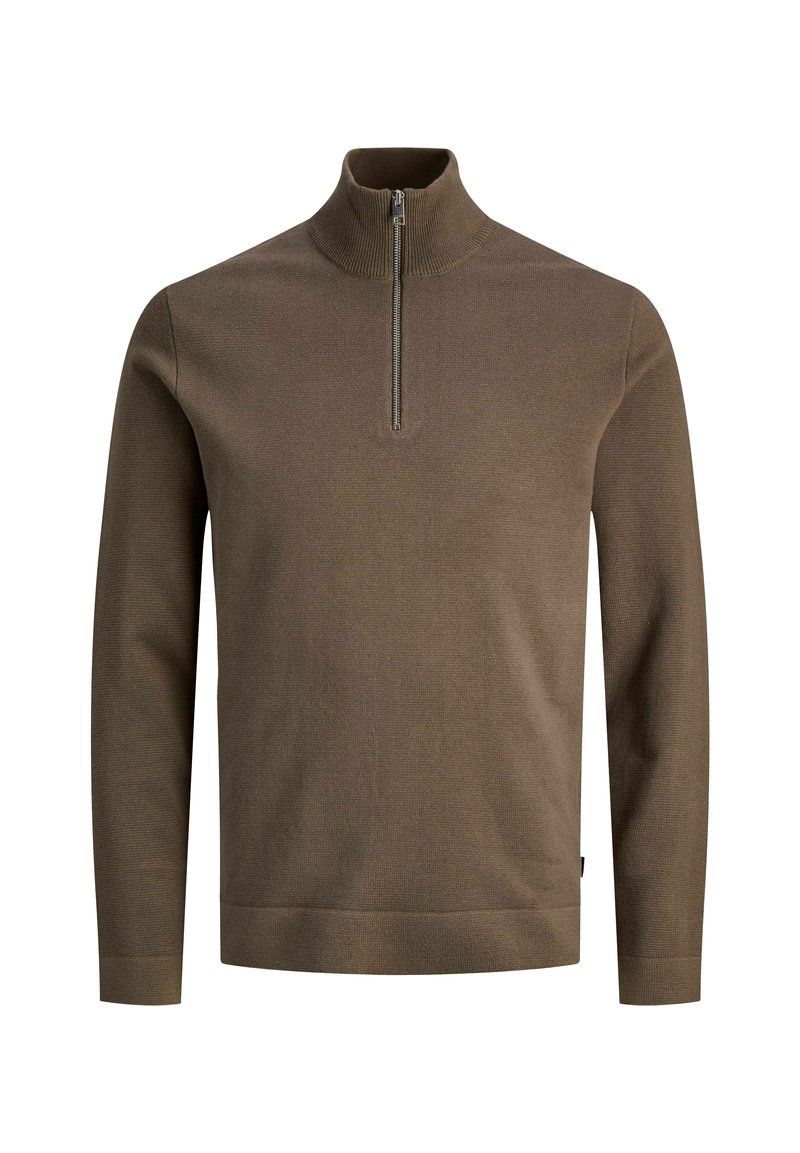 Pull en maille brun, avec col montant et zip quart de tour à l'avant. Comprend des manches longues et un ourlet côtelé pour une texture.