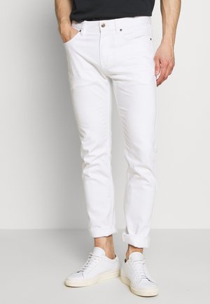 Jeansy Slim Fit