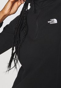 The North Face Bluza z polaru