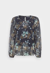 Blusa floreale in morbido tessuto nero trasparente con motivi di foglie blu e oro, scollatura a barchetta e maniche lunghe a sbuffo. Presenta una chiusura con bottoni sul retro.