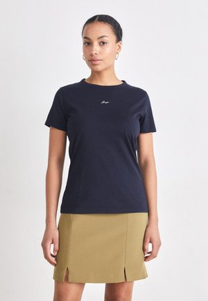 BOSS Basic T-shirt - dark blue