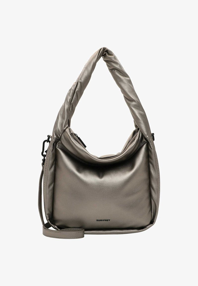 Borsa a spalla argento metallico con una tracolla arrotondata e imbottita e una chiusura con zip. Texture liscia e un piccolo logo in basso. Tracolla regolabile.