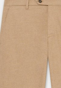 Beige Hosen aus strukturiertem Stoff mit Knopfverschluss, Gürtelschlaufen und Seitentaschen. Schmale Passform mit glatter Oberfläche.