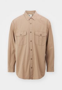 DOCKERS TRANSNOMADICA Camisa broad khaki/caqui