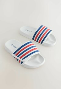 Ikke valgt, white red blue