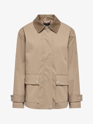 Beige jakke med kordfløyelkrage, front med trykknapper, to frontlommer med klaff og trykknapper, og justerbare trykknappmansjetter.