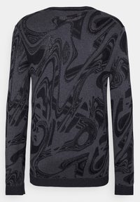 Pull à manches longues gris foncé avec des motifs abstraits noirs en spirale et des poignets et un ourlet côtelés, vu de dos.