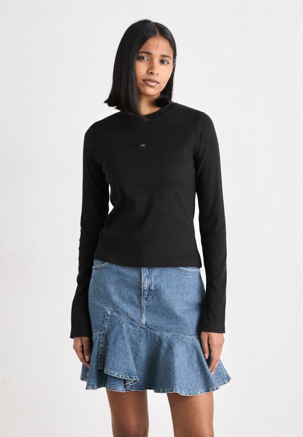 LABEL - Long sleeved top