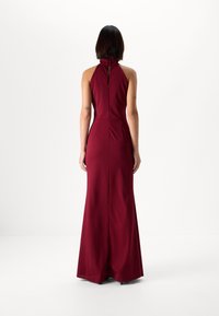 WAL G TALL HALTER NECK MAXI DRESS - Kokteilinė suknelė / vakarėlių suknelė - berry wine
