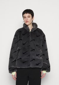 Nike Sportswear Talvitakki - dark smoke grey/black