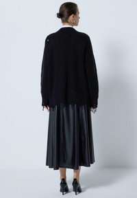Touché Privé Maglione - black