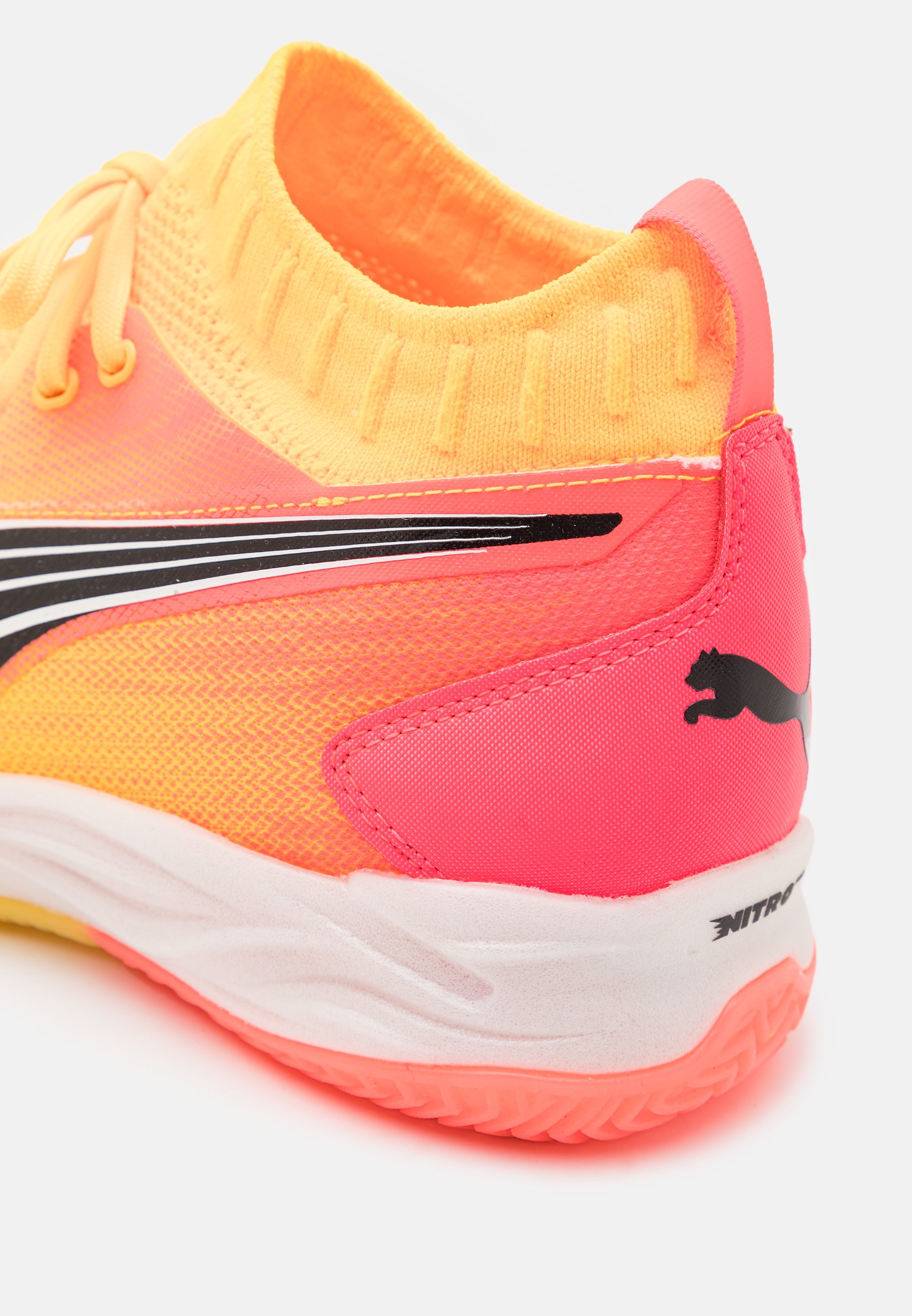 Puma ELIMINATE NITRO SQD - Handball shoes - sun stream/sunset glow