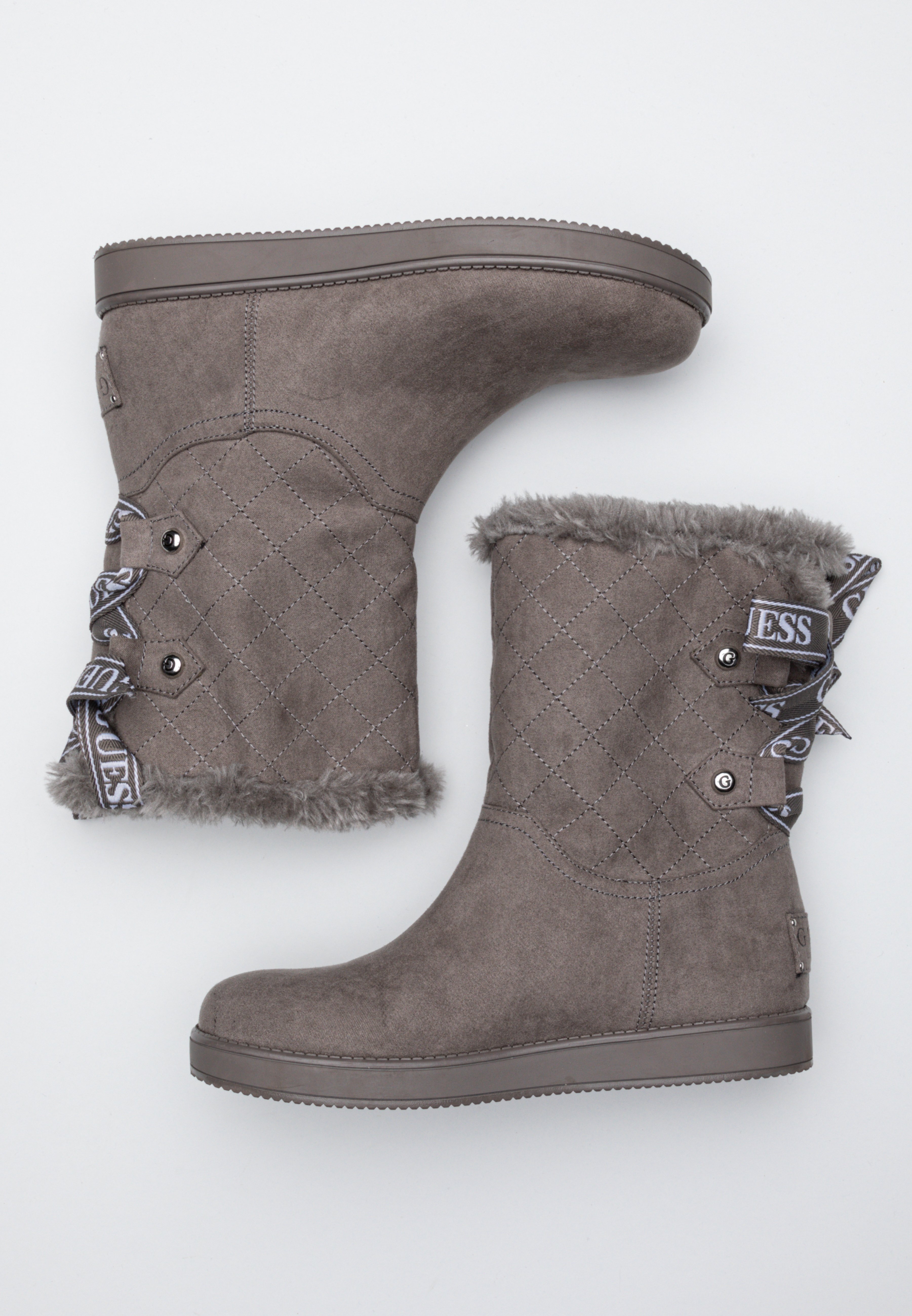 guess winter boots
