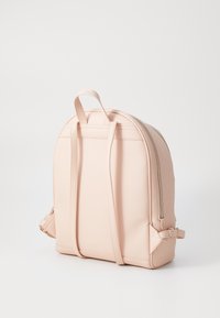 Valentino Bags BRIXTON - Mugursoma - cipria